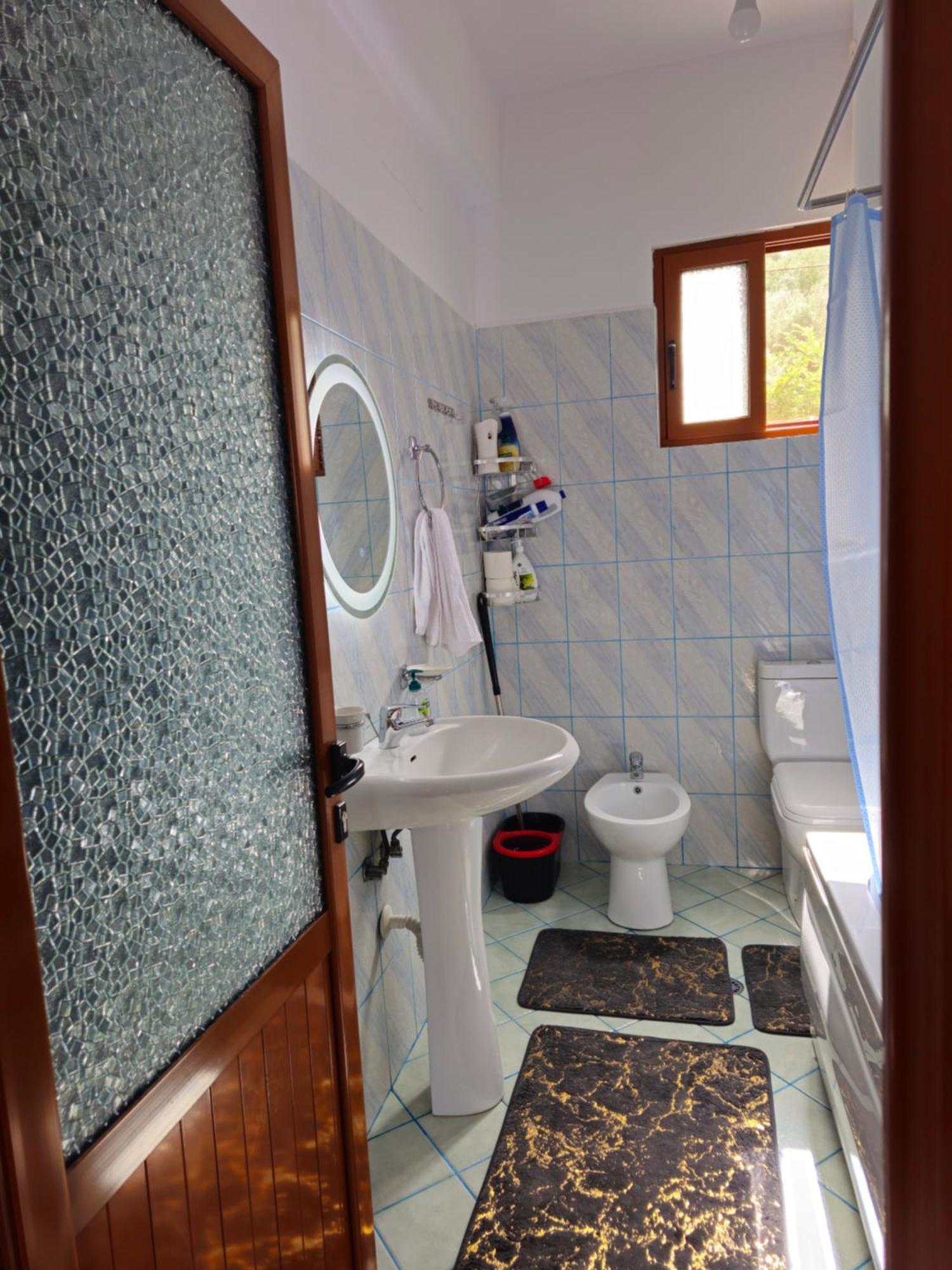 Guesthouse Iljaz Берат Екстер'єр фото